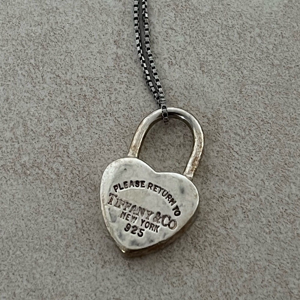 Return to Tiffany Heart Lock Charm and Chain